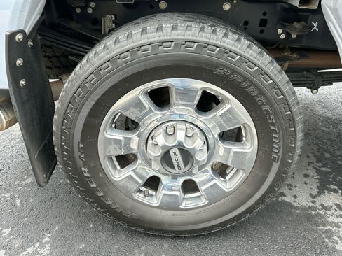 Certified 2024 Ford F350 Lariat image 14