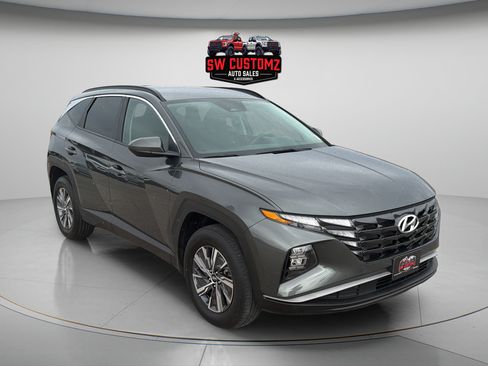 Used 2024 Hyundai Tucson Blue AWD/4WD image 1