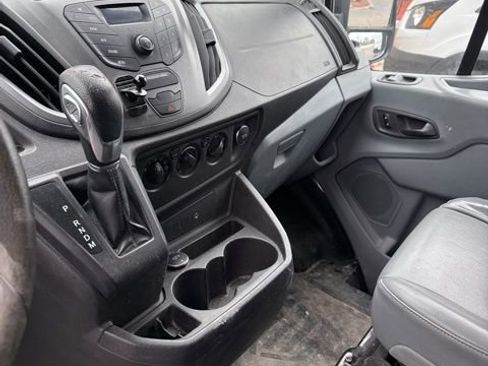 Used 2016 Ford Transit 250 130 Low Roof image 9