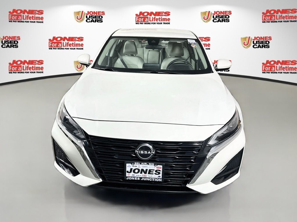 Certified 2023 Nissan Altima 2.5 SV FWD image 11