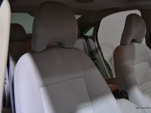 Used 2010 Volvo S40 2.4i image 12