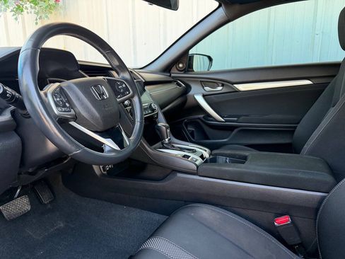 Used 2020 Honda Civic EX image 12