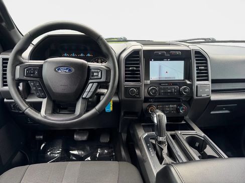 Used 2017 Ford F150 XLT w/ Equipment Group 302A Luxury AWD/4WD image 12