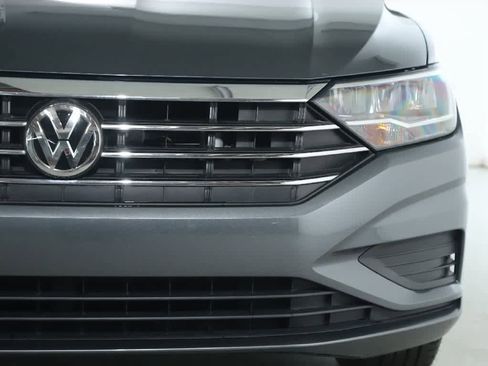 Certified 2021 Volkswagen Jetta SE w/ SE Cold Weather Package image 7