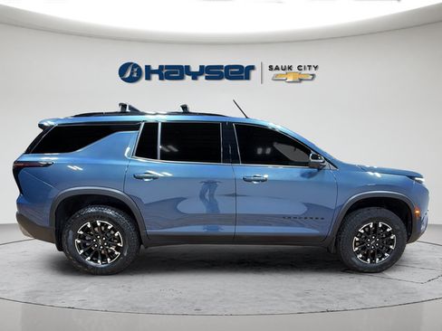 Used 2024 Chevrolet Traverse Z71 w/ LPO, Floor Liner Package AWD/4WD image 8