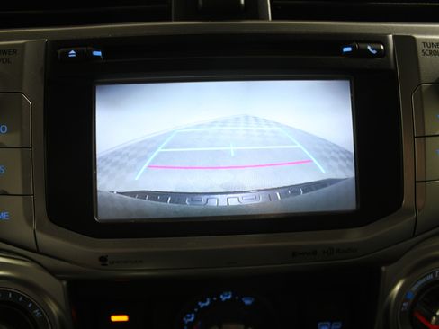 Used 2017 Toyota 4Runner SR5 image 15