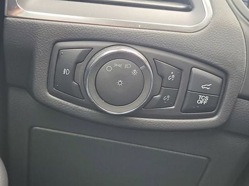 Certified 2024 Ford Edge Titanium AWD/4WD image 8