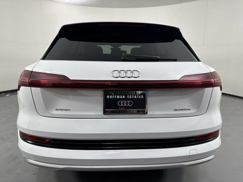 Used 2021 Audi e-tron Prestige w/ Prestige Package AWD/4WD image 5