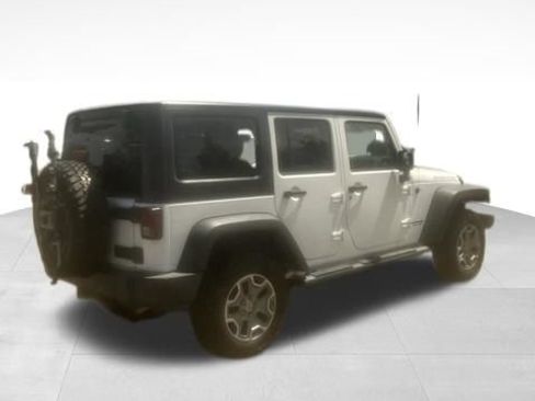 Used 2013 Jeep Wrangler Unlimited Rubicon w/ Connectivity Group AWD/4WD image 6