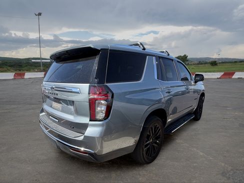 Used 2023 Chevrolet Tahoe LT w/ Luxury Package RWD image 3
