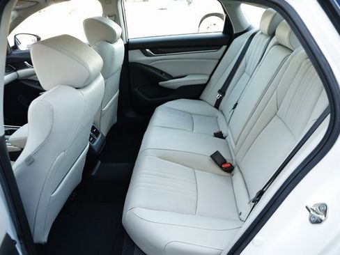 Certified 2019 Honda Accord EX-L image 24