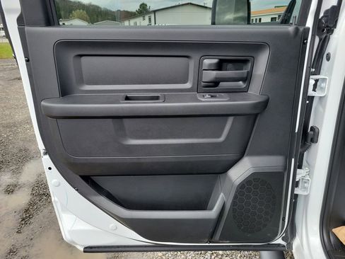 New 2026 RAM 5500 Tradesman AWD/4WD image 31