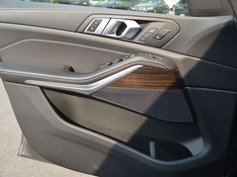 Used 2020 BMW X5 xDrive40i w/ Convenience Package image 13