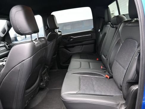 Used 2023 RAM 1500 Big Horn AWD/4WD image 32