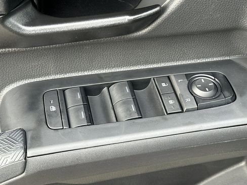 New 2025 Toyota Tacoma SR5 AWD/4WD image 11