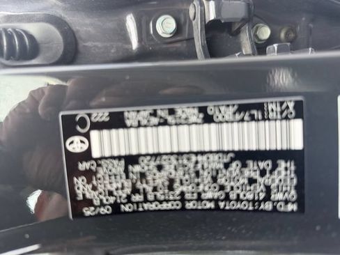 Used 2026 Toyota Corolla LE AWD/4WD image 24