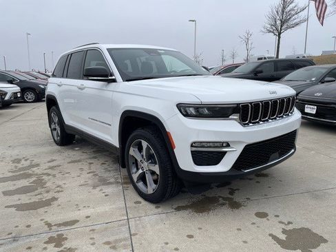 New 2025 Jeep Grand Cherokee Limited w/ MOPAR Finishing Package image 7