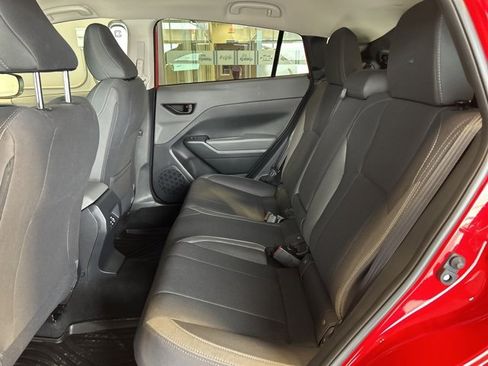 Used 2025 Subaru Crosstrek 2.0i Premium image 24