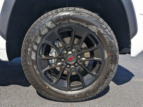 New 2025 Toyota Tundra SR5 AWD/4WD image 10
