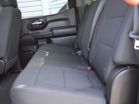 Used 2021 Chevrolet Silverado 1500 Custom image 16