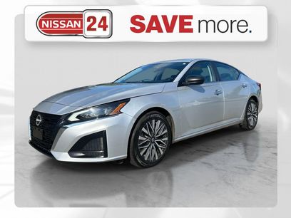 Certified 2024 Nissan Altima 2.5 SV