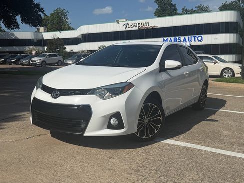 Used 2015 Toyota Corolla S FWD image 2