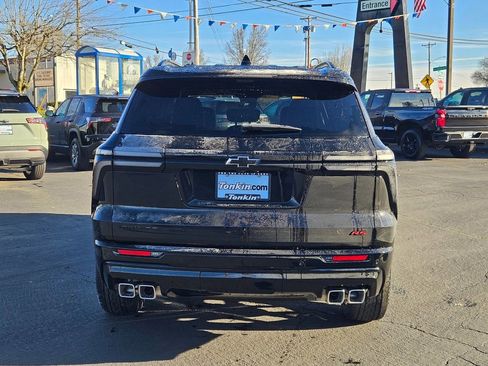New 2026 Chevrolet Traverse RS image 5