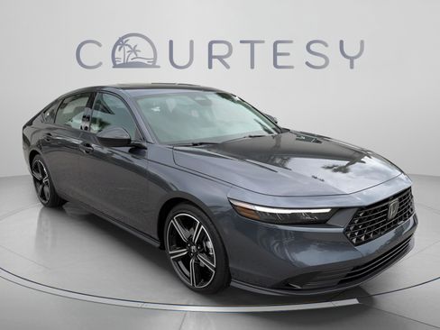 Certified 2026 Honda Accord SE image 8