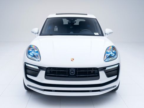 Certified 2026 Porsche Macan S AWD/4WD image 6