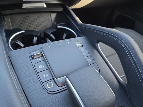 New 2026 Mercedes-Benz GLE 350 4MATIC image 17