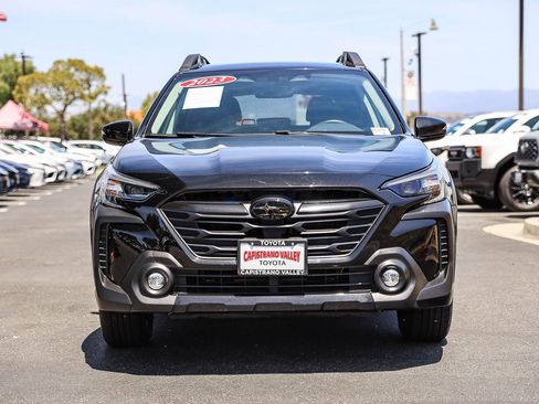 Used 2023 Subaru Outback Limited XT AWD/4WD image 2