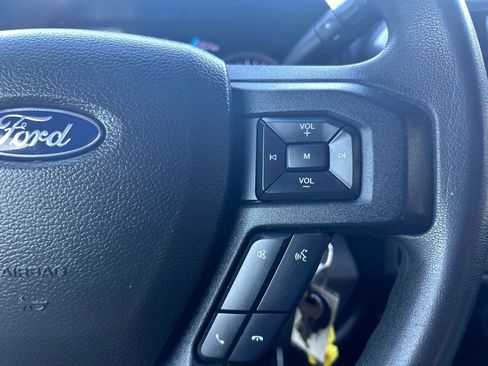 Used 2022 Ford F250 XLT w/ FX4 Off-Road Package image 17