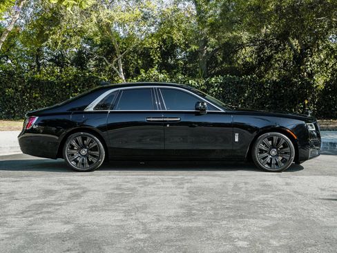 Certified 2021 Rolls-Royce Ghost AWD/4WD image 8