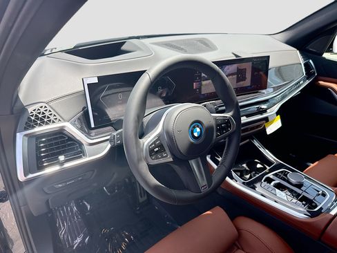 New 2026 BMW X5 xDrive50e w/ M Sport Package AWD/4WD image 27
