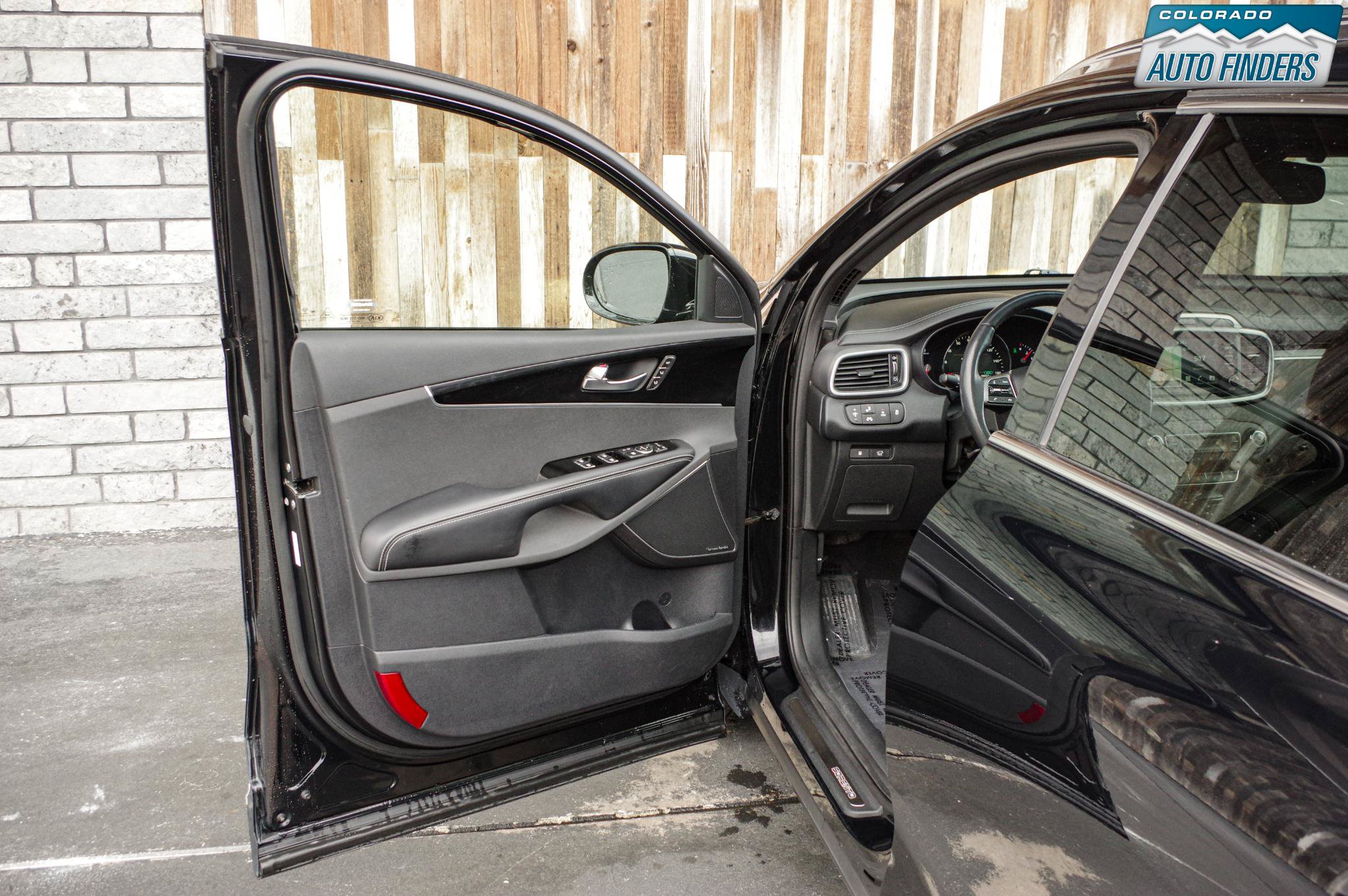 Used 2019 Kia Sorento SX AWD/4WD image 10