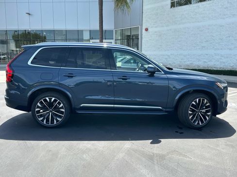 Used 2026 Volvo XC90 T8 Ultra w/ Protection Package Premier AWD/4WD image 3