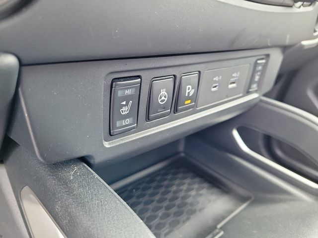 Used 2025 Nissan Frontier SV w/ SV Convenience Package AWD/4WD image 31