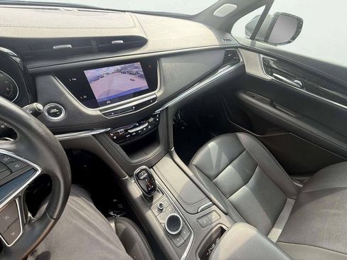 Used 2021 Cadillac XT5 Premium Luxury FWD image 19