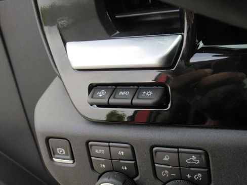 New 2026 Chevrolet Silverado 3500 High Country w/ Technology Package AWD/4WD image 29