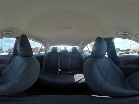 Used 2025 Toyota Corolla LE FWD image 35