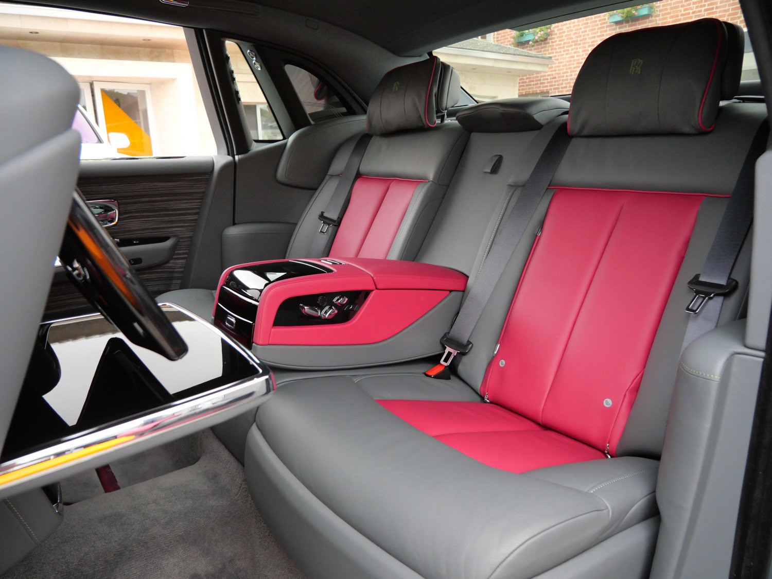 Certified 2023 Rolls-Royce Phantom Sedan RWD image 8
