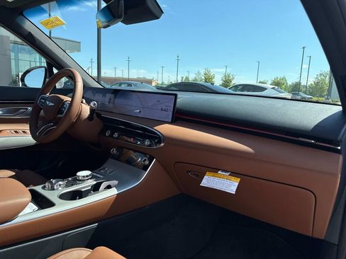 New 2026 Genesis GV70 2.5T Advanced AWD/4WD image 15