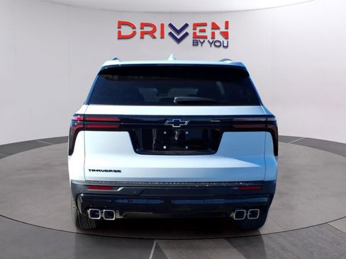 New 2026 Chevrolet Traverse LT w/ Midnight/Sport Edition image 4