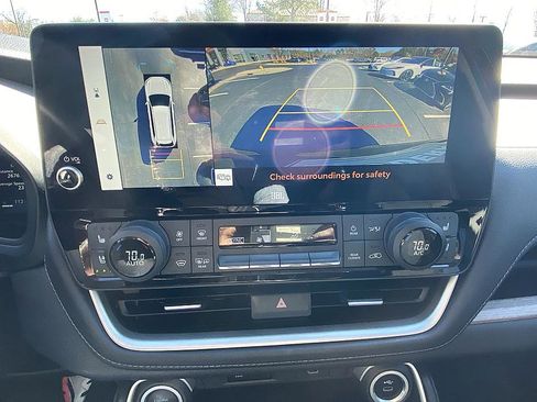 Certified 2024 Toyota Grand Highlander Limited image 16