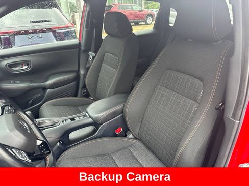 Used 2025 Honda HR-V Sport image 4