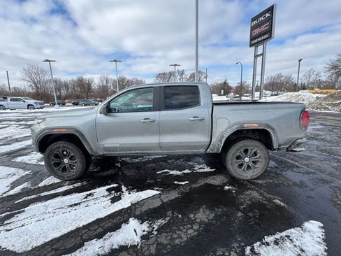 Certified 2023 GMC Canyon Elevation w/ Convenience Package image 3
