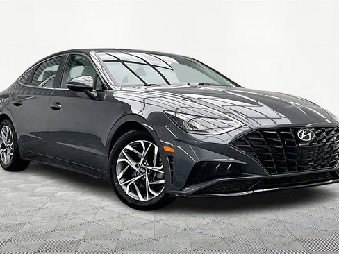 Used 2023 Hyundai Sonata SEL w/ Cargo Package image 12