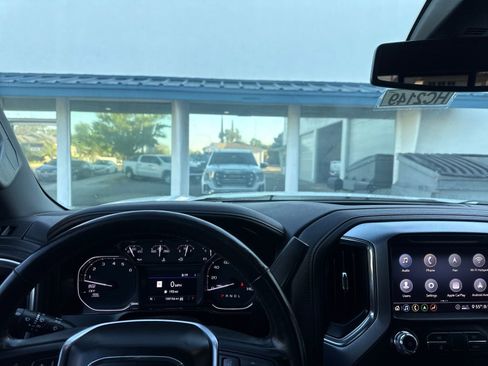 Used 2020 GMC Sierra 1500 SLT w/ SLT Premium Plus Package AWD/4WD image 13