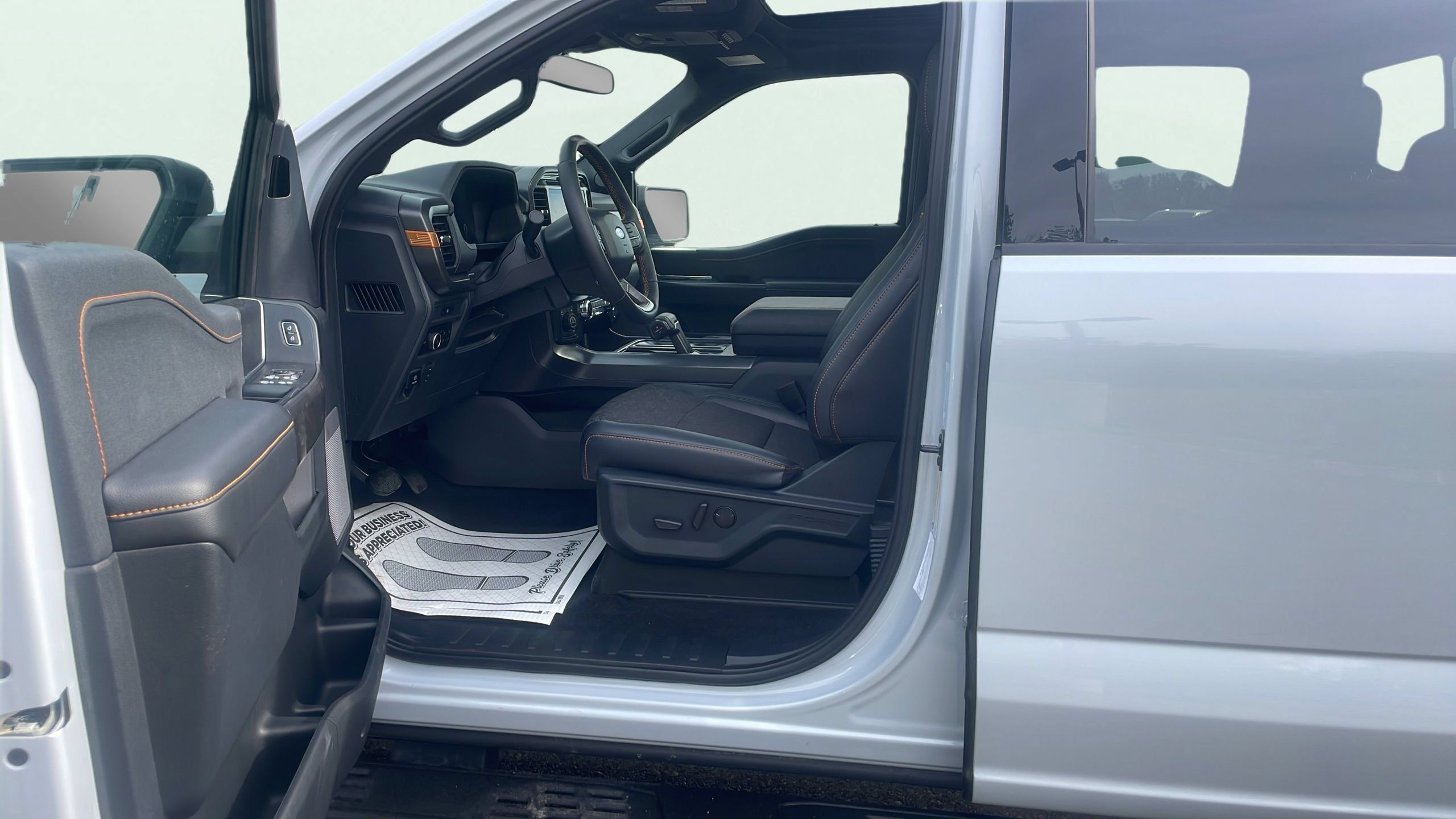 Certified 2025 Ford F150 Tremor AWD/4WD image 13