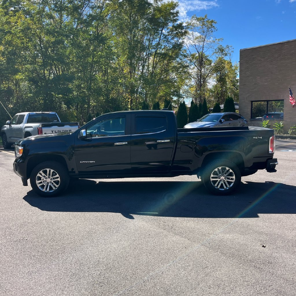 Used 2018 GMC Canyon SLT w/ Driver Alert Package AWD/4WD image 3
